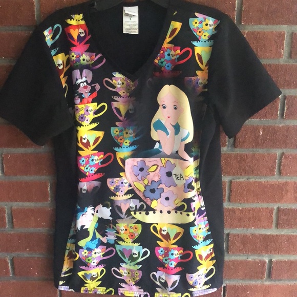 Disney scrub-small size - Picture 7 of 9